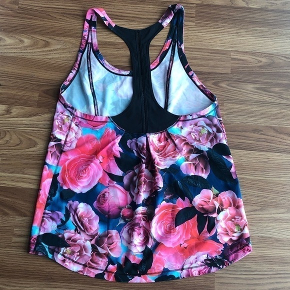 Lululemon Coastal Tank In Secret Garden Print - Picture 14 of 16